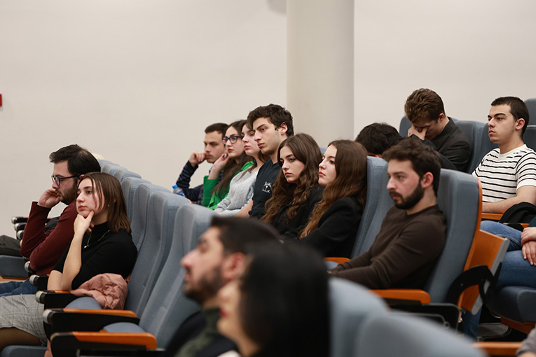 Სარჩელი Შიდა